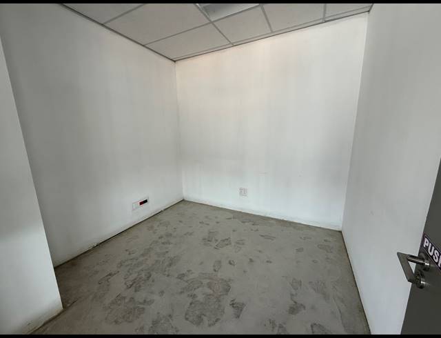 809M² OFFICE TO LET IN ROSEBANK
